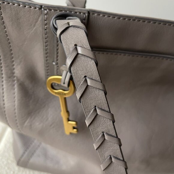 Fossil Emma Tote Bag - Picture 6 of 11